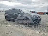 2023 Toyota SIENNA photo