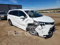 2023 Toyota SIENNA фото