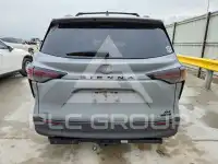 2023 Toyota SIENNA фото
