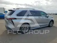 2023 Toyota SIENNA фото