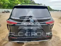 2023 Toyota SIENNA фото