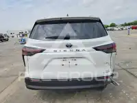2023 Toyota SIENNA фото