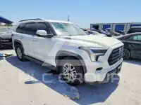 2023 Toyota SEQUOIA фото
