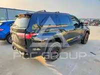 2023 Toyota SEQUOIA фото