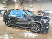 2023 Toyota SEQUOIA фото