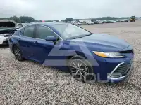 2023 Toyota CAMRY фото