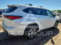 2023 Toyota Highlander фото