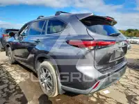 2023 Toyota Highlander фото