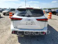 2023 Toyota Highlander фото