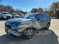 2023 Toyota Highlander фото