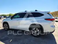 2023 Toyota Highlander фото