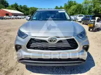 2023 Toyota Highlander фото