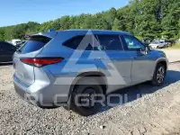 2023 Toyota Highlander фото