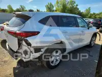 2023 Toyota Highlander фото