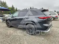2023 Toyota Highlander фото
