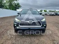 2023 Toyota Highlander фото