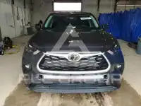 2023 Toyota Highlander photo