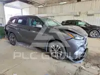 2023 Toyota Highlander фото