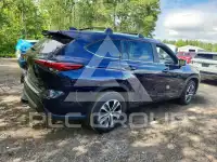 2023 Toyota Highlander фото