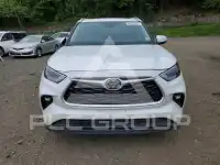 2023 Toyota Highlander фото