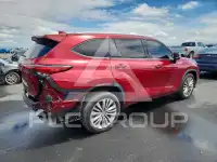 2023 Toyota Highlander photo