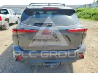 2023 Toyota Highlander фото