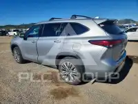 2023 Toyota Highlander фото
