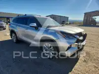 2023 Toyota Highlander фото