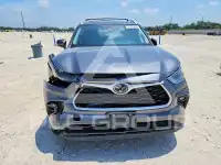 2023 Toyota Highlander фото