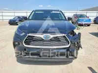 2023 Toyota Highlander фото