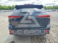 2023 Toyota Highlander фото