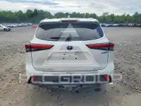 2023 Toyota Highlander фото