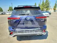 2023 Toyota Highlander фото