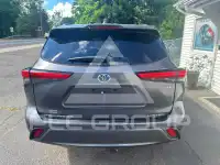 2023 Toyota Highlander фото