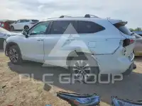 2023 Toyota Highlander фото