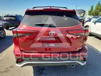 2023 Toyota Highlander фото