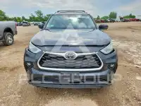 2023 Toyota Highlander фото