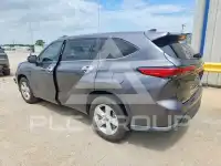 2023 Toyota Highlander фото