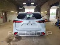 2023 Toyota Highlander photo