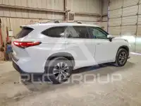 2023 Toyota Highlander фото