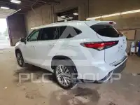 2023 Toyota Highlander photo