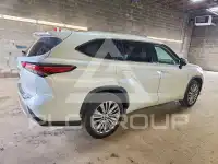 2023 Toyota Highlander photo
