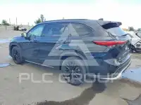 2023 Toyota Highlander фото