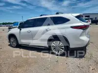 2023 Toyota Highlander фото