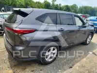 2023 Toyota Highlander фото