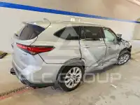 2023 Toyota Highlander photo