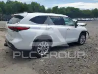 2023 Toyota Highlander фото