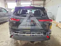 2023 Toyota Highlander фото