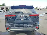 2023 Toyota Highlander фото