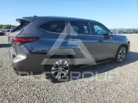 2023 Toyota Highlander фото